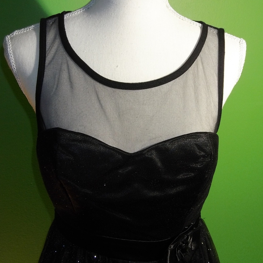 Trixxi Black Cocktail Dress Sparkles. Size 5. - Picture 3 of 8